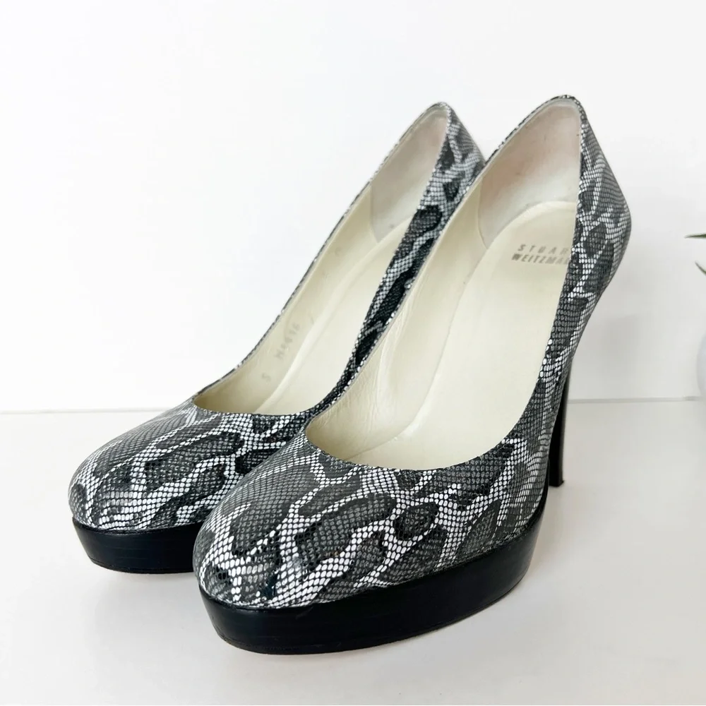 •STUART WEITZMAN• Animal Print Embossed Leather Round Toe Platform Pumps Size 6M